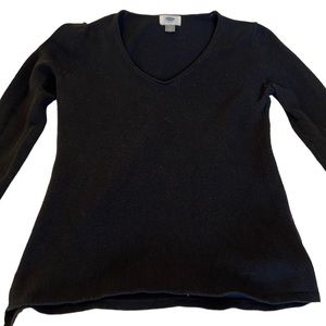 Old Navy Vee neck sweater. Spring weight.